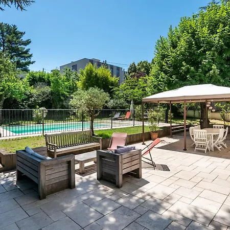 Villa La Cloche - Family House With Pool Ang Garden