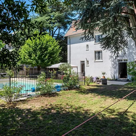 La Cloche - Family House With Pool Ang Garden Tassin-la-Demi-Lune