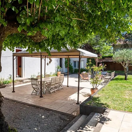 La Cloche - Family House With Pool Ang Garden